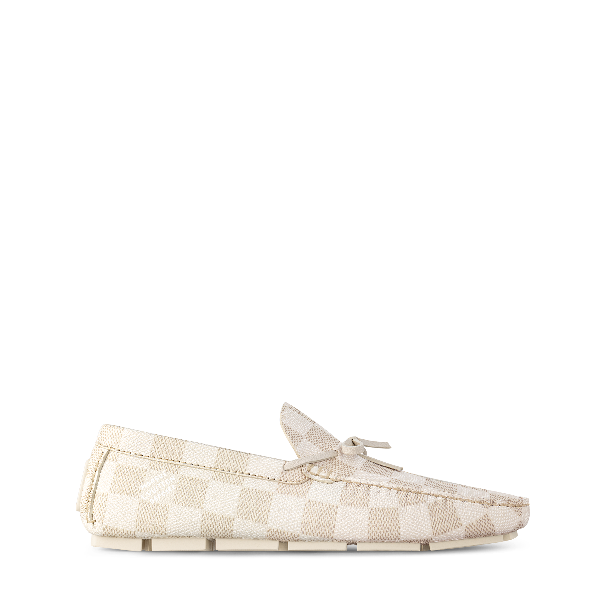 LV Driver 莫卡辛便鞋  in 男士's 鞋履系列 便鞋和莫卡辛便鞋 collections by Louis Vuitton (產品縮放)